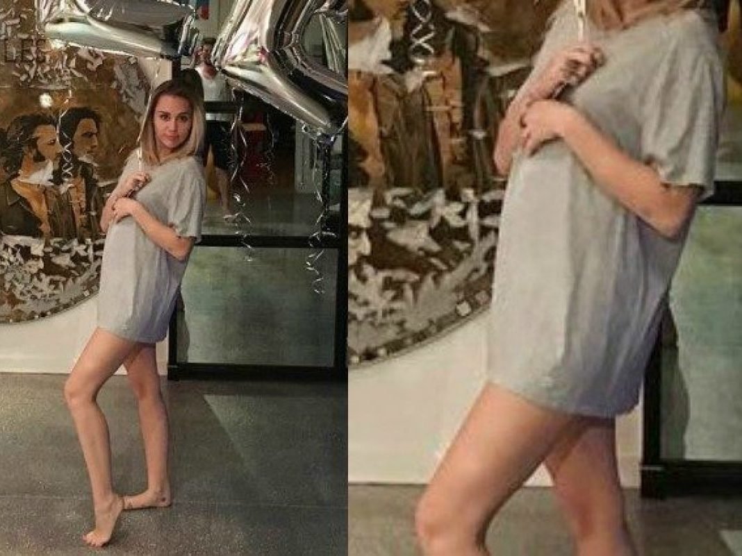 Miley Cyrus è incinta? L’indizio in una foto